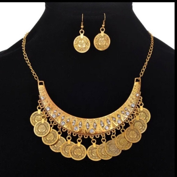 Vintage Jewelry - Gold Coins Bib Necklace And Earrings Set Egyptian Vintage Style